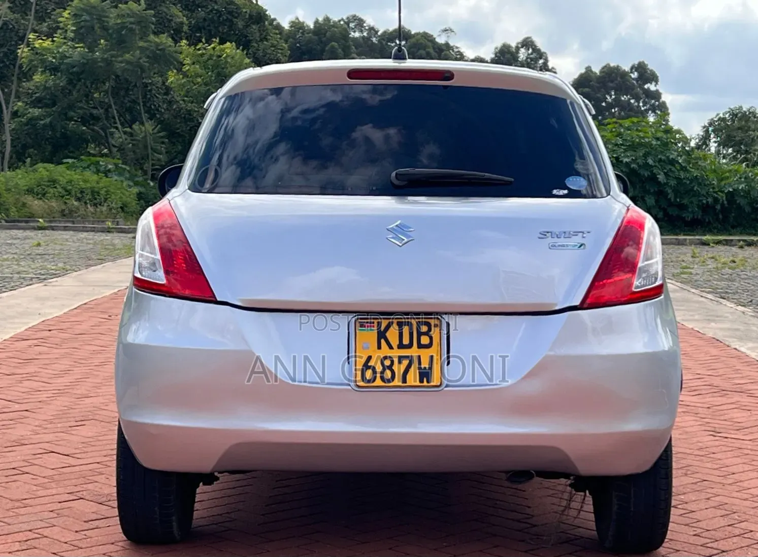 Suzuki Swift 2014 Silver