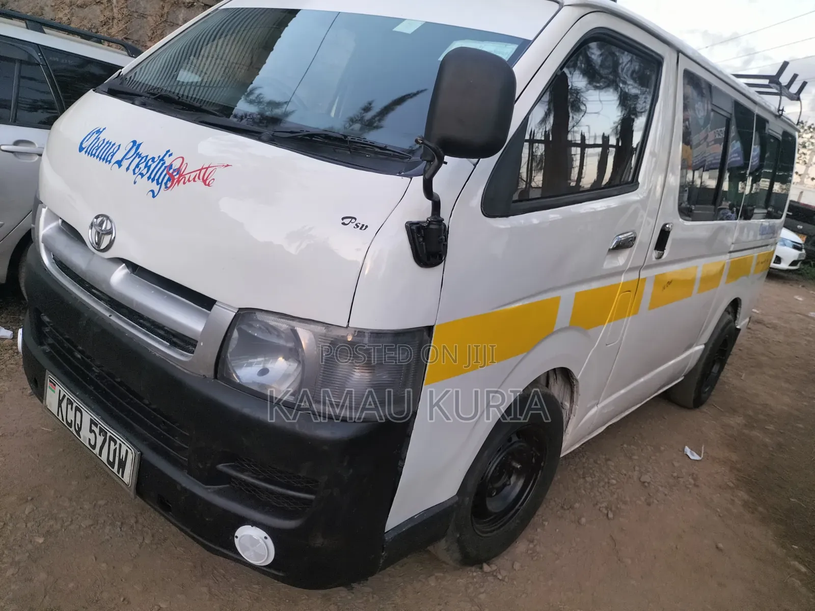 Toyota HiAce 2009 White