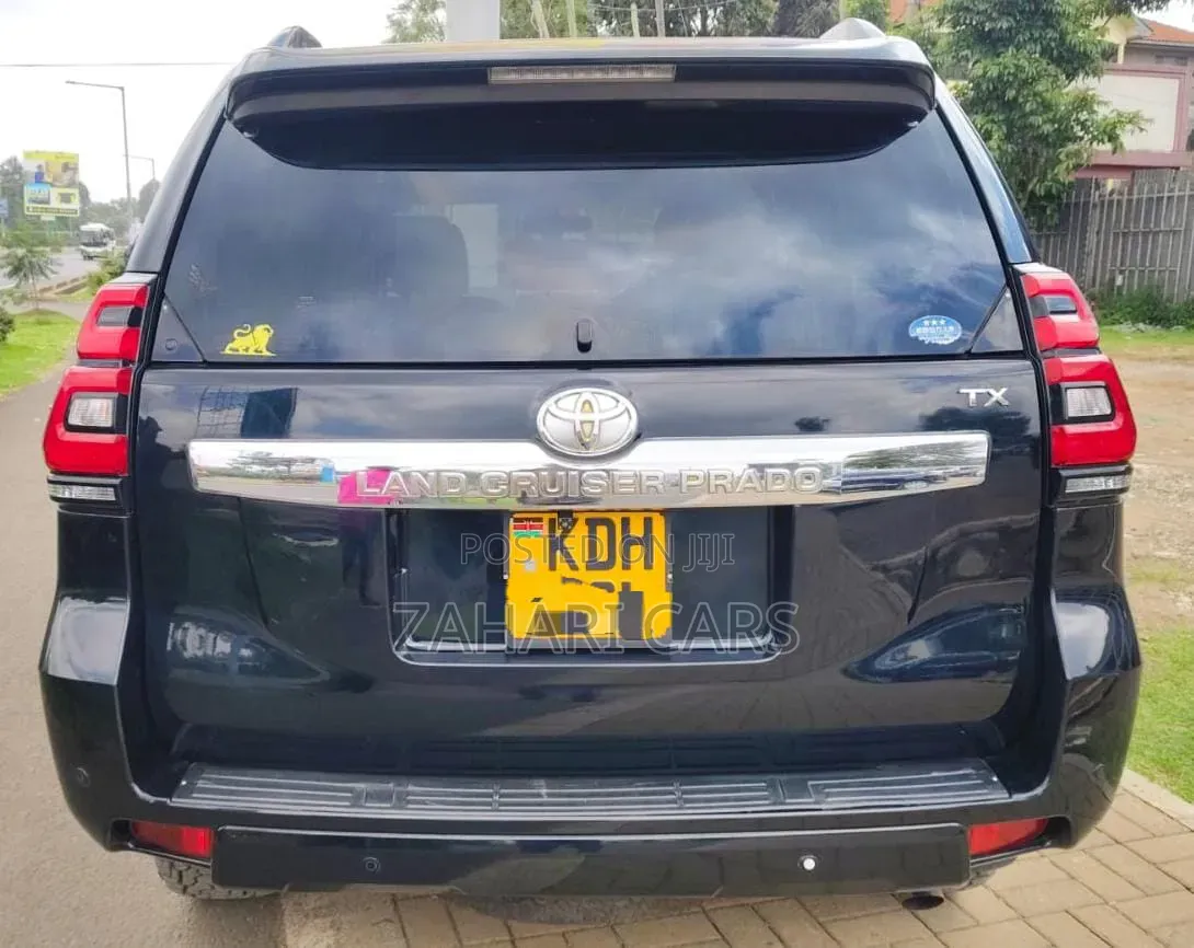 Toyota Land Cruiser Prado 2015 Black