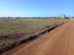 Juja 0.8acres 3km From Jujafarm Tarmac Rd in a Well Developed Area