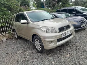 Toyota Rush 2008 Gold