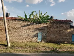 3bdrm Mansion in BuruBuru for sale