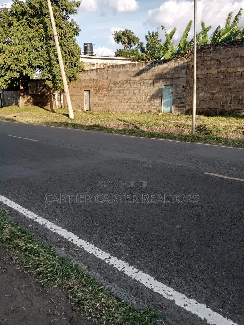 3bdrm Mansion in BuruBuru for sale