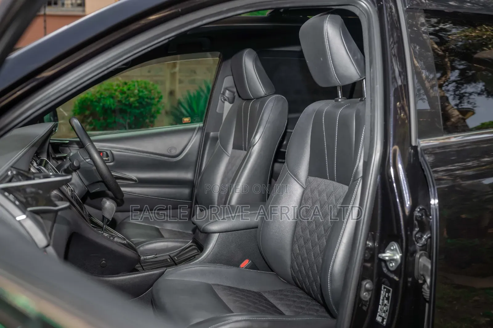 Toyota Harrier 2020 Black