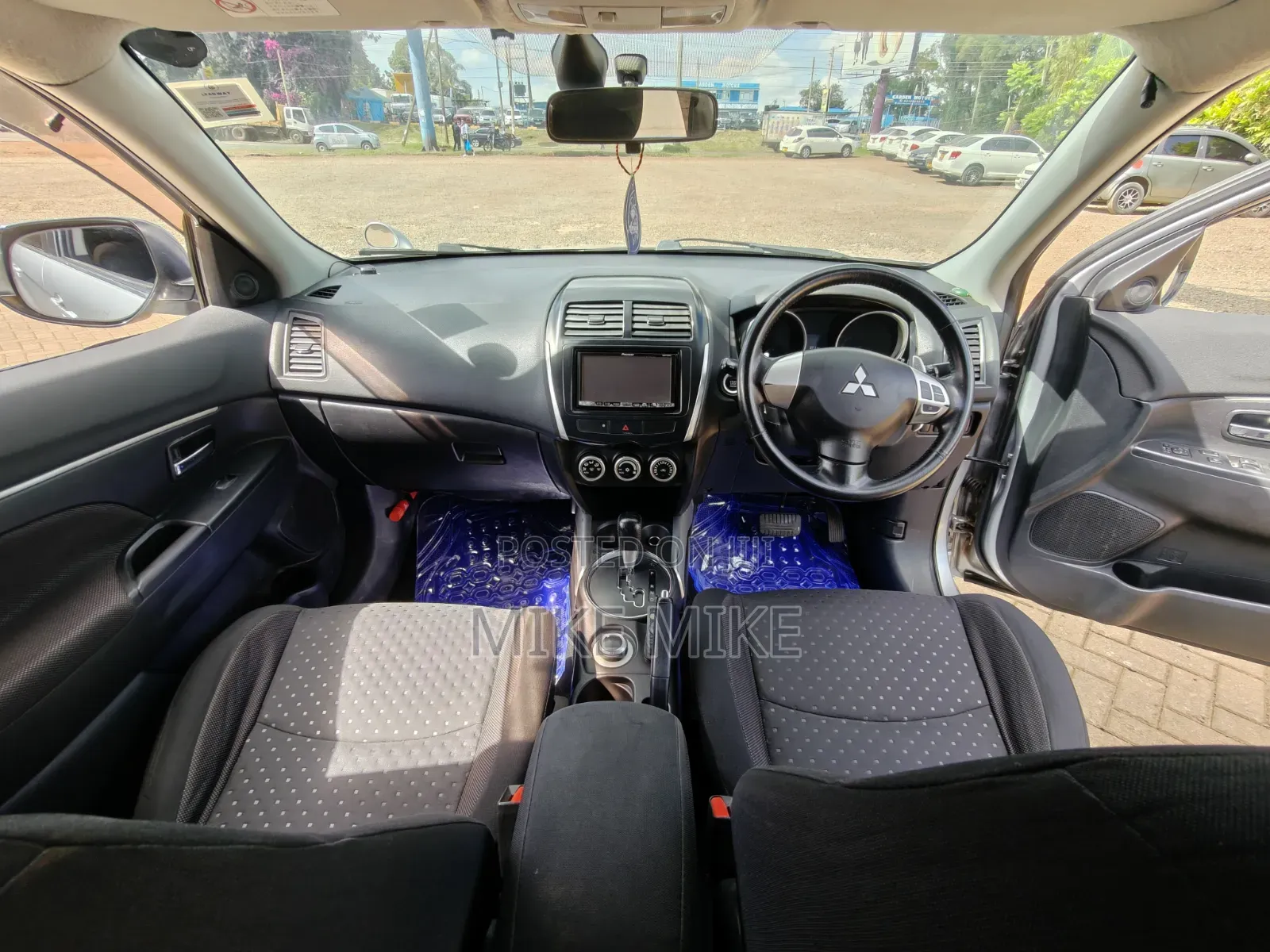 Mitsubishi RVR 2010 Silver