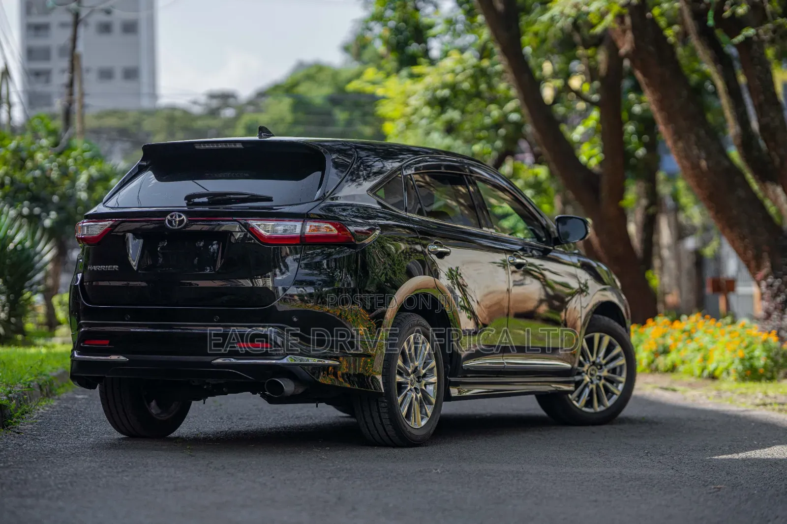 Toyota Harrier 2.0 2019 Black