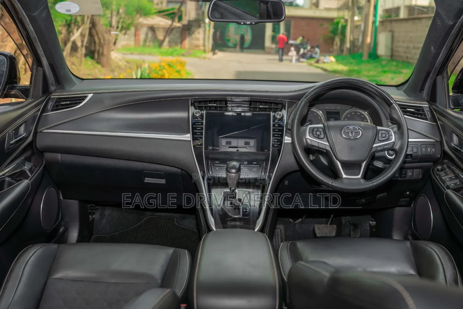 Toyota Harrier 2.0 2019 Black