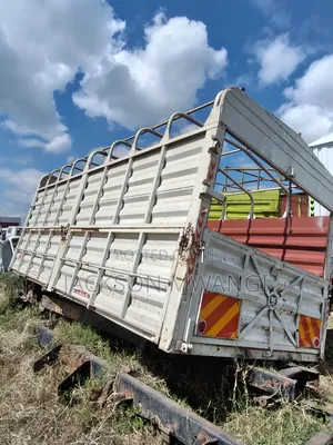 Isuzu 4.3 Nqr, NPR Body