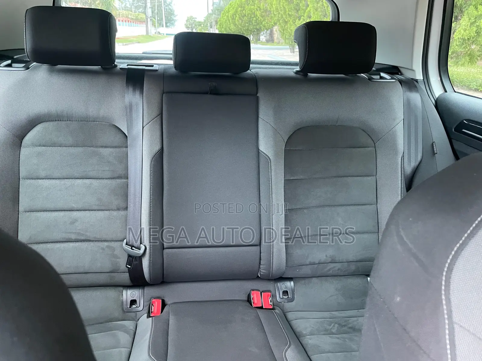 Volkswagen Golf TSI S FWD 2018 White