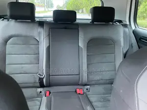 Volkswagen Golf TSI S FWD 2018 White