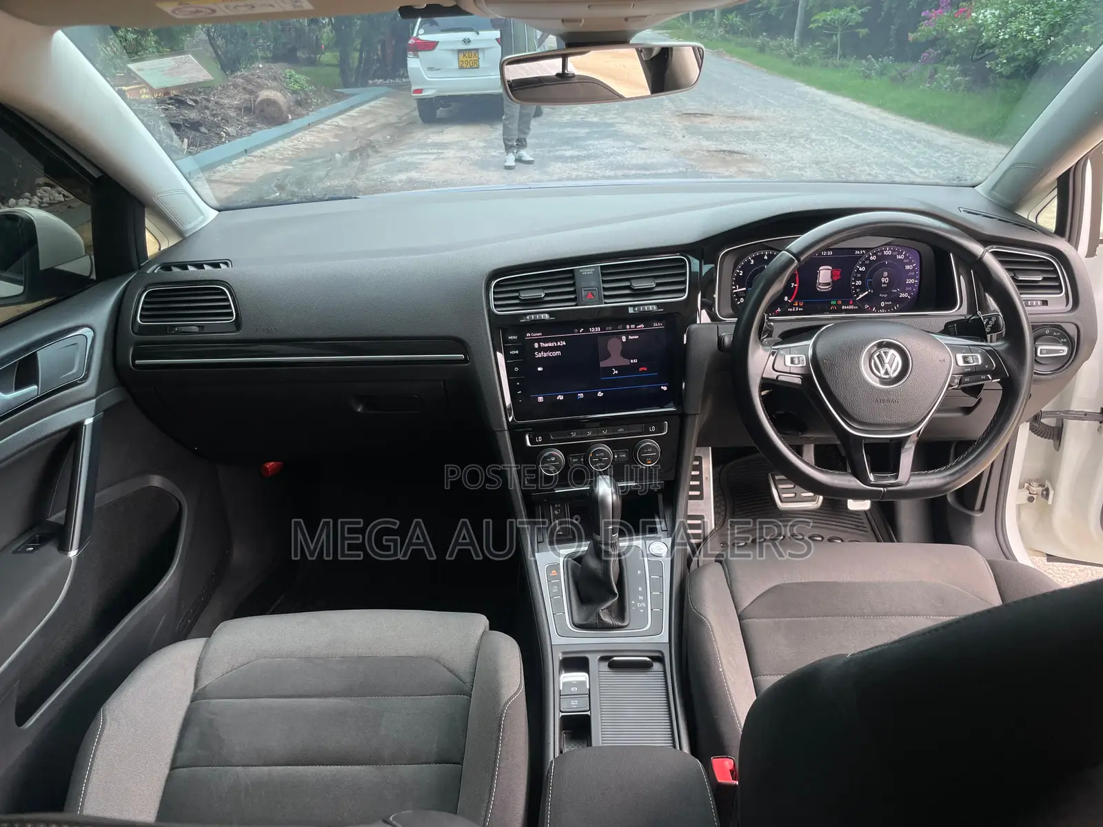 Volkswagen Golf TSI S FWD 2018 White