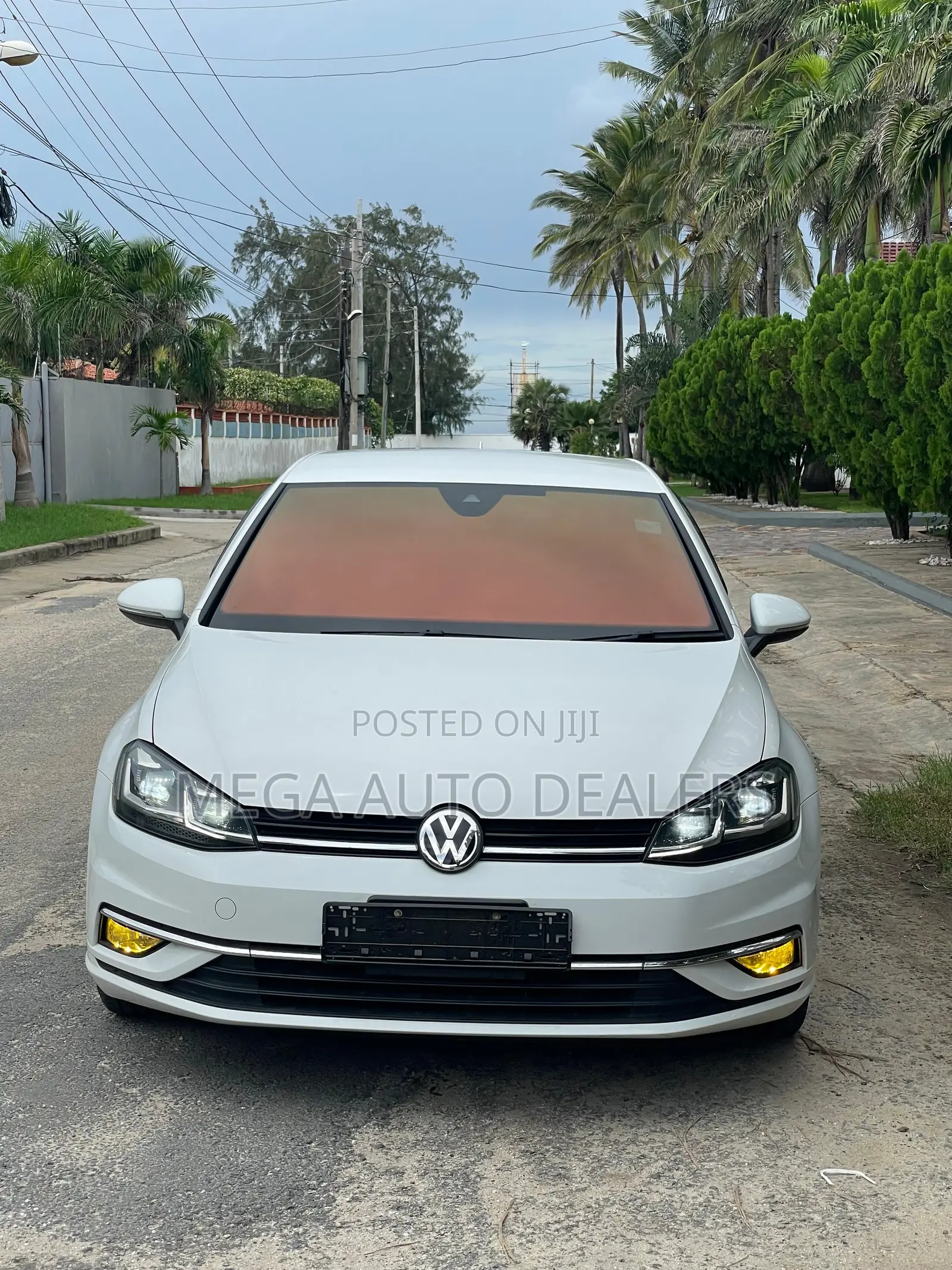 Volkswagen Golf TSI S FWD 2018 White