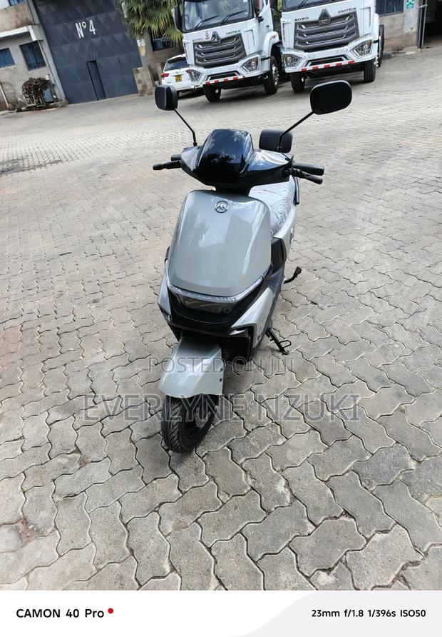 New Motorcycle 2025 Gray - thumbnail 8
