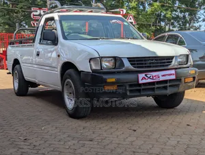 Isuzu KB 1998 White