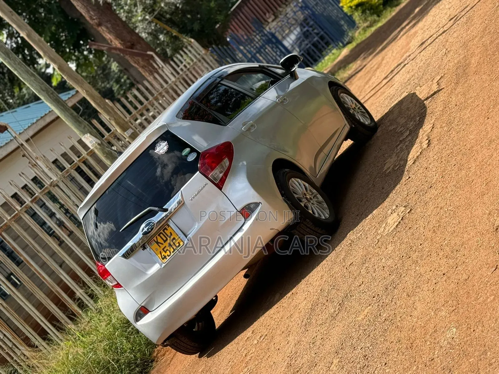 Subaru Trezia 2014 Silver