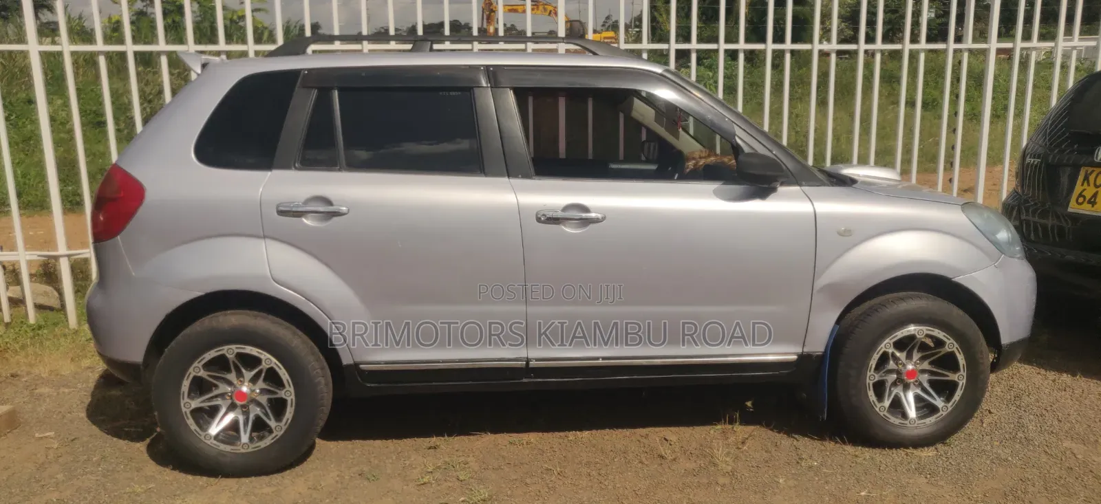 Mazda Verisa 2010 Silver