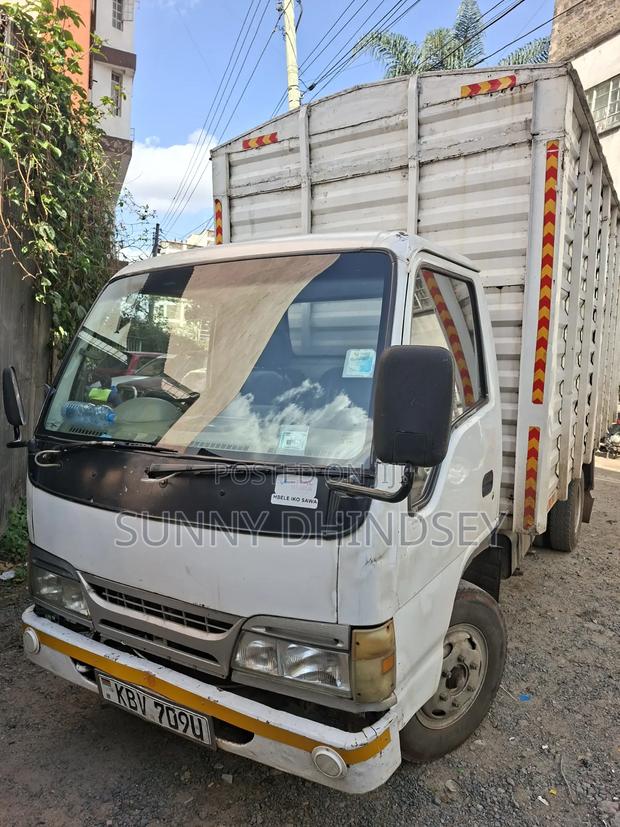 Canters for Sale Isuzu,Faw,Mazda T35 Running at Work - thumbnail 5