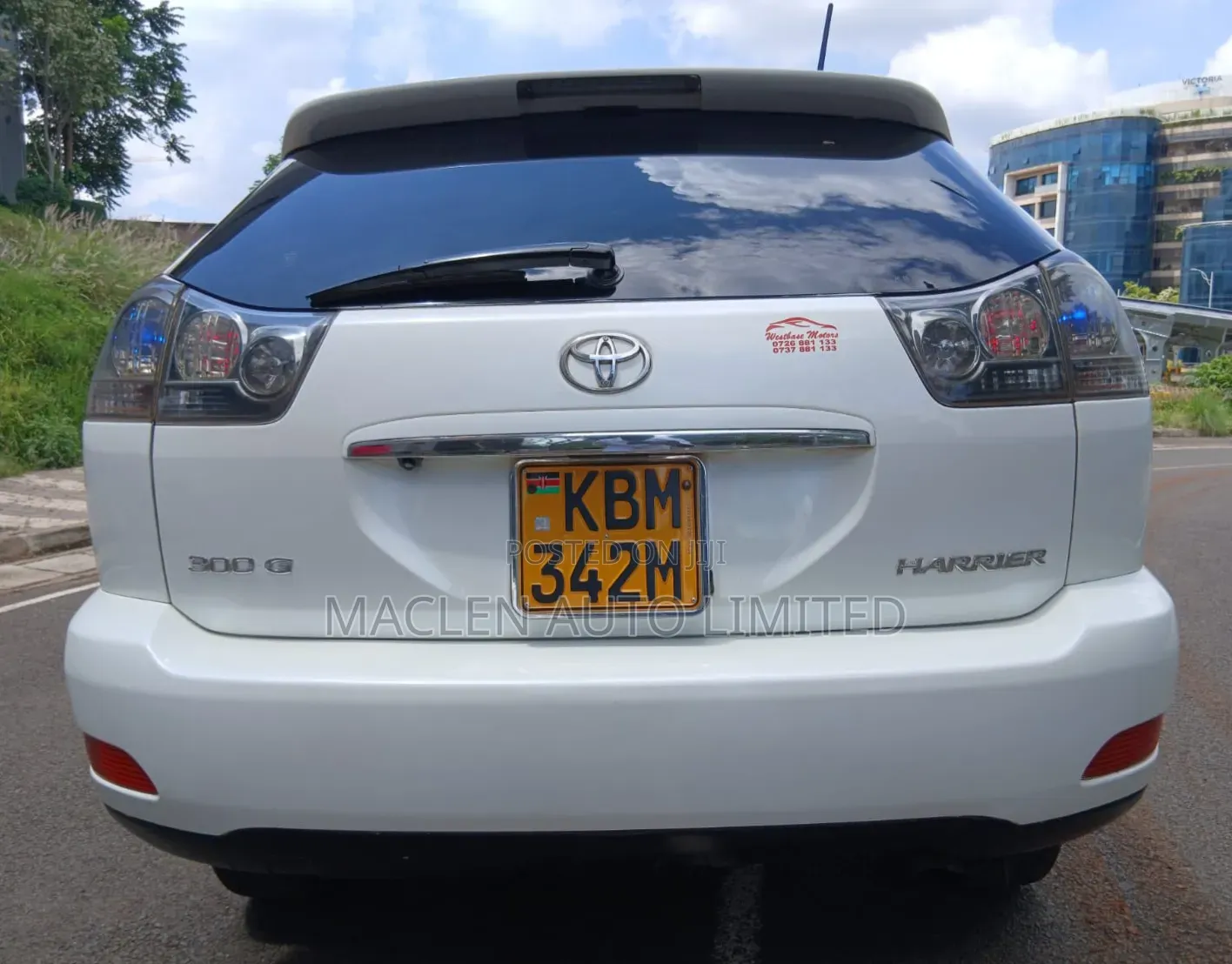Toyota Harrier 2003 White