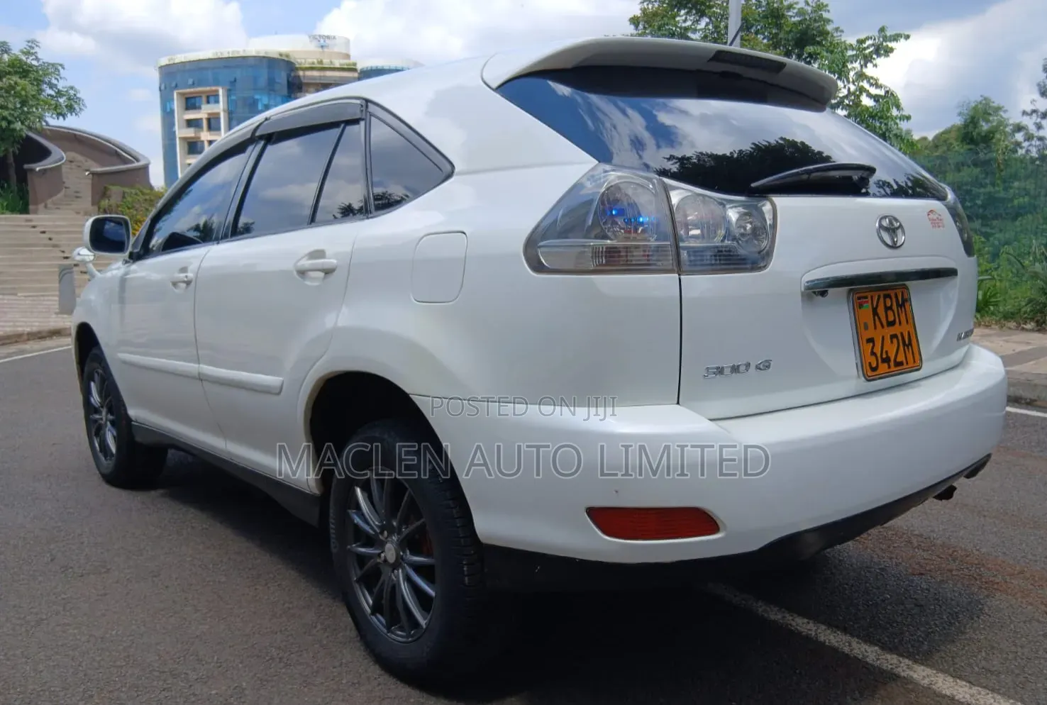 Toyota Harrier 2003 White