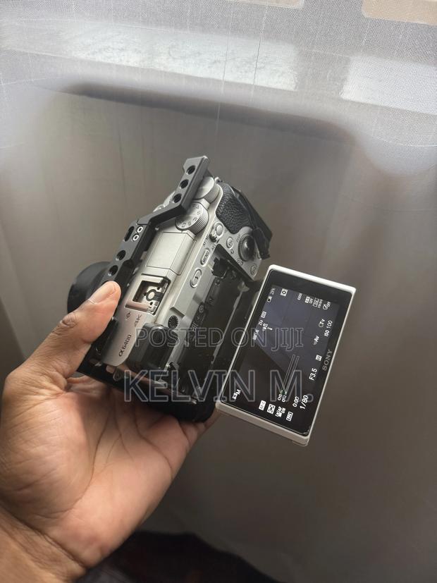 Sony A6400 - thumbnail 5