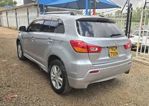 Mitsubishi RVR 2010