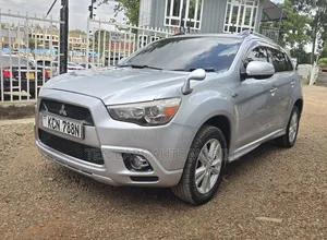 Mitsubishi RVR 2010