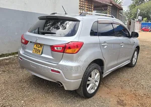 Mitsubishi RVR 2010
