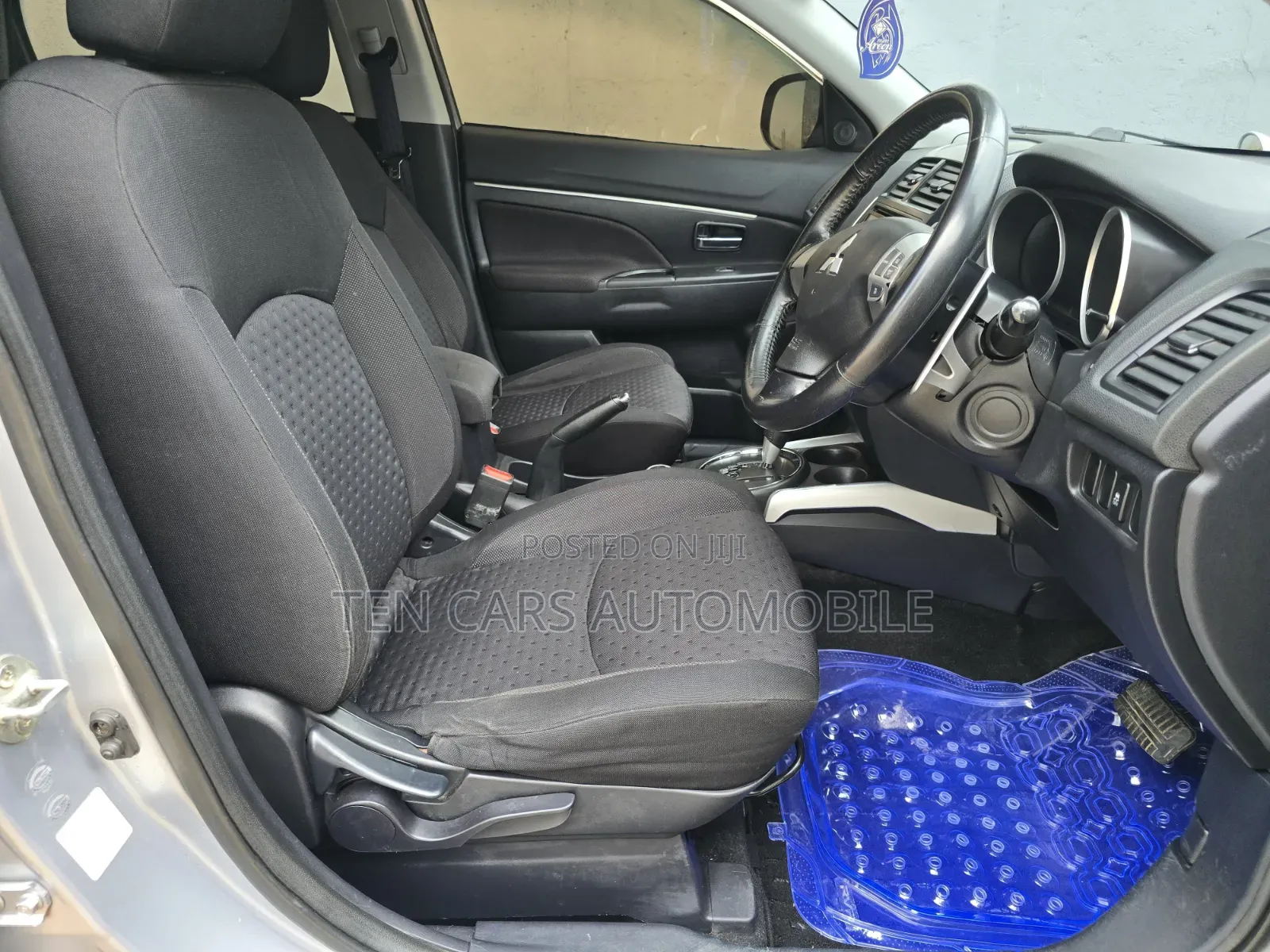 Mitsubishi RVR 2010
