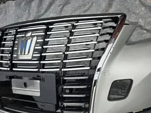 Crown Royal Saloon 2015/2016/2018 Grille
