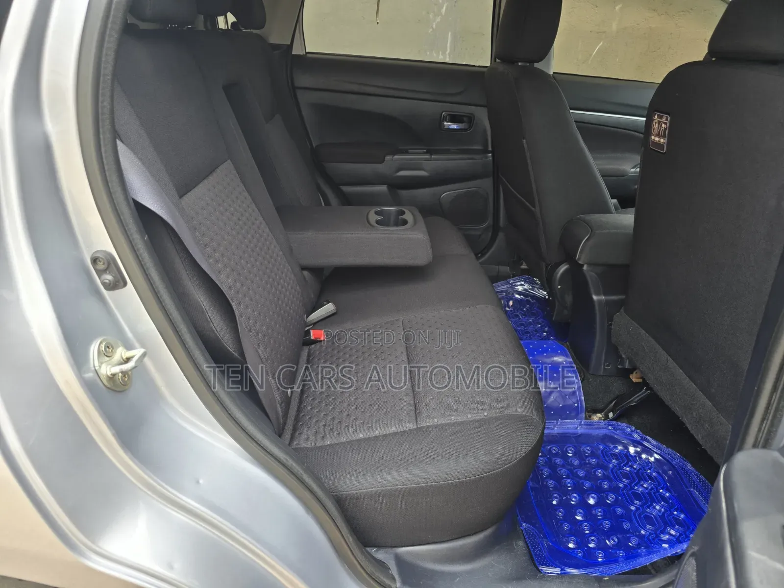 Mitsubishi RVR 2010