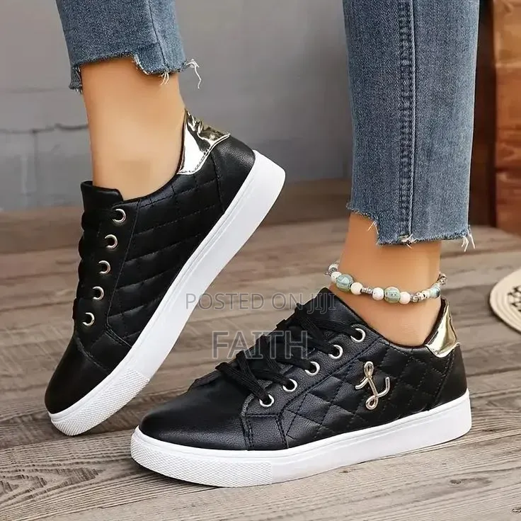 Unisex Sneakers