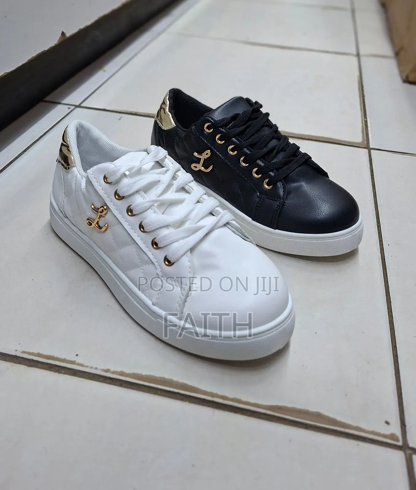 Unisex Sneakers