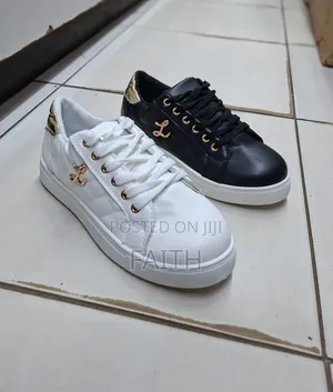 Unisex Sneakers