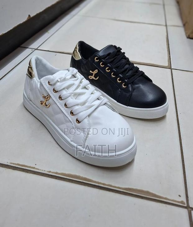 Unisex Sneakers - thumbnail 3