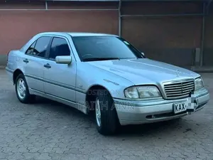 Mercedes-Benz 1117 2007 Gray