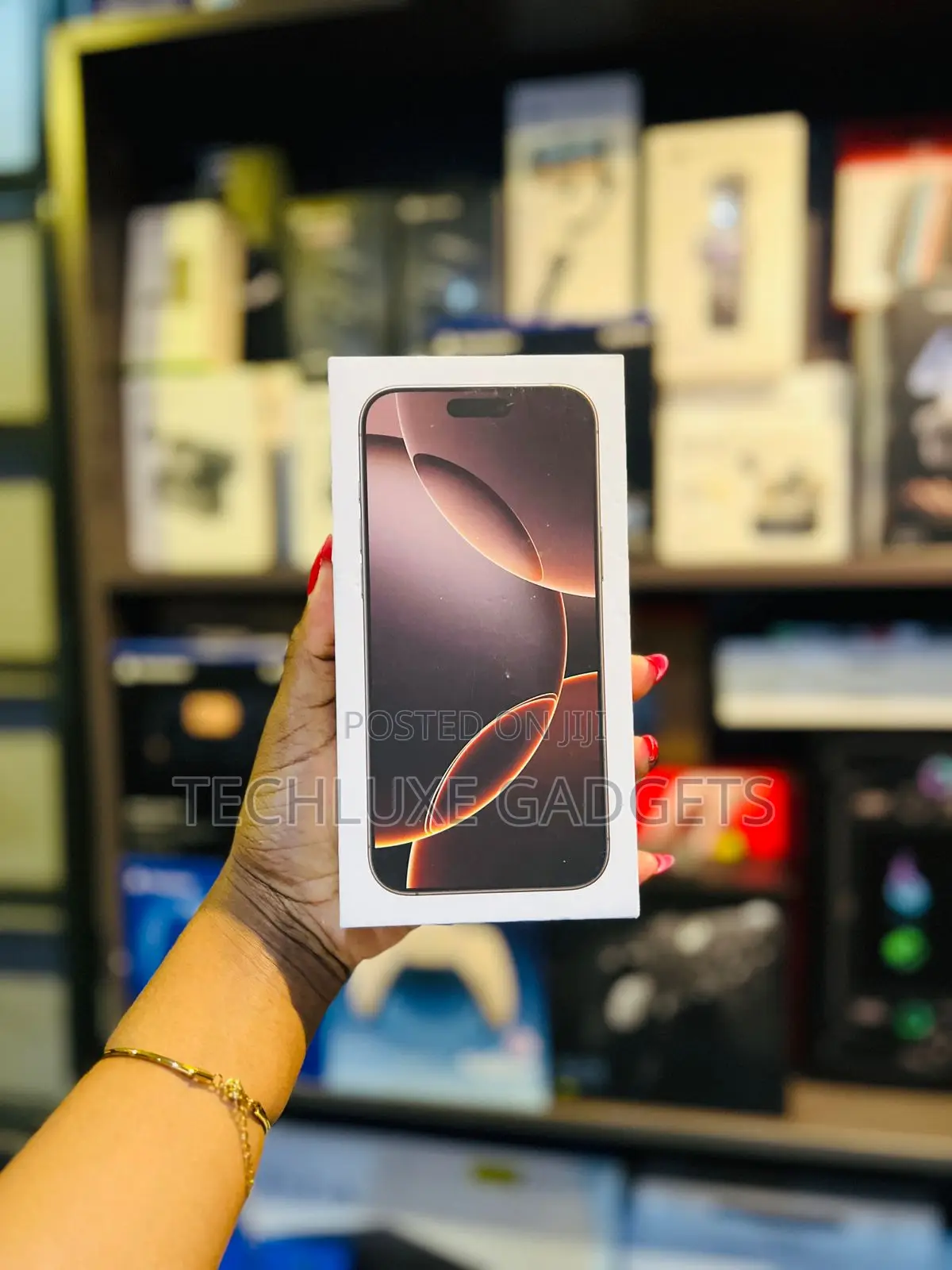 New Apple iPhone 16 Pro Max 256 GB Black