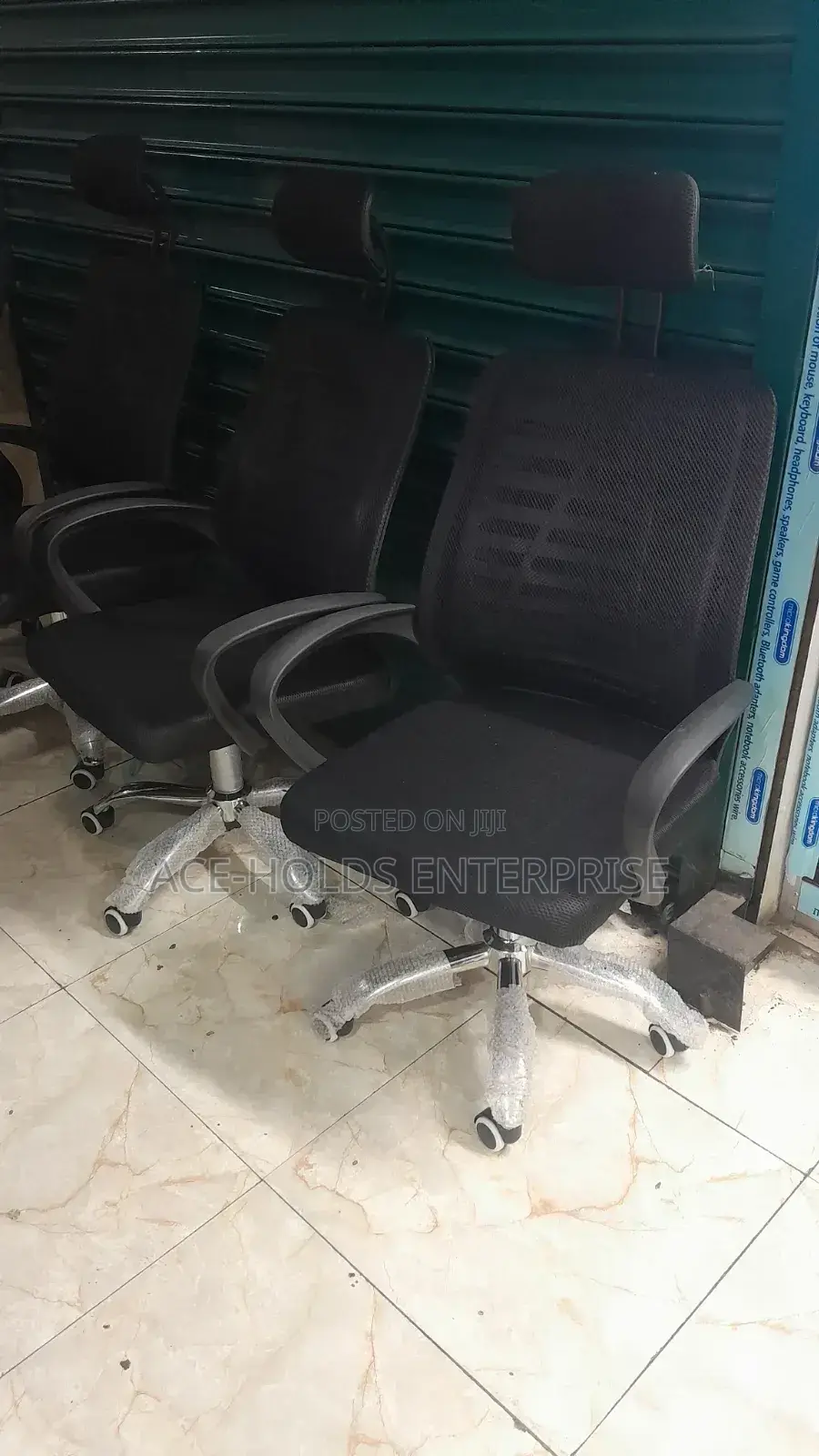 Modern Secretarial Mesh Office Chair - Ergonomic Designed