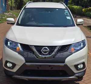 Nissan X-Trail 2.0 Petrol AWD 2016 White