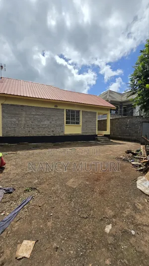 4bdrm Bungalow in Kasphat, Banana for rent