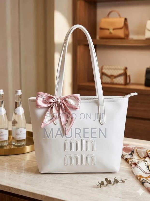 Minmin Tote Bag - thumbnail 3