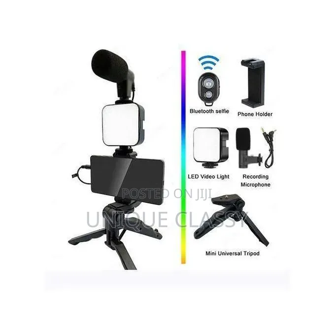 Vlogging Kit With Microphone And Phone Holder