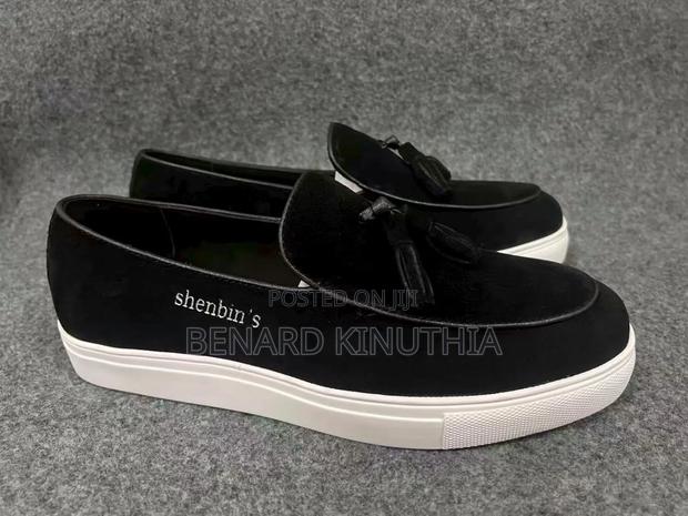 Shenbin's Leather Casual - thumbnail 3