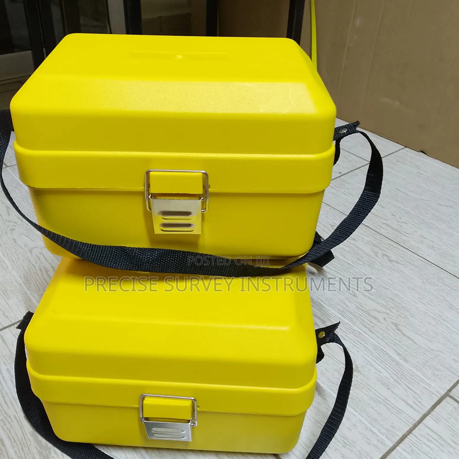 South Dumpy Level Hard Carry Box With Secure Locks