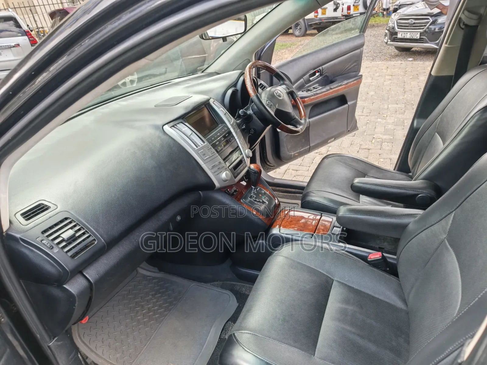 Toyota Harrier 2005 Black