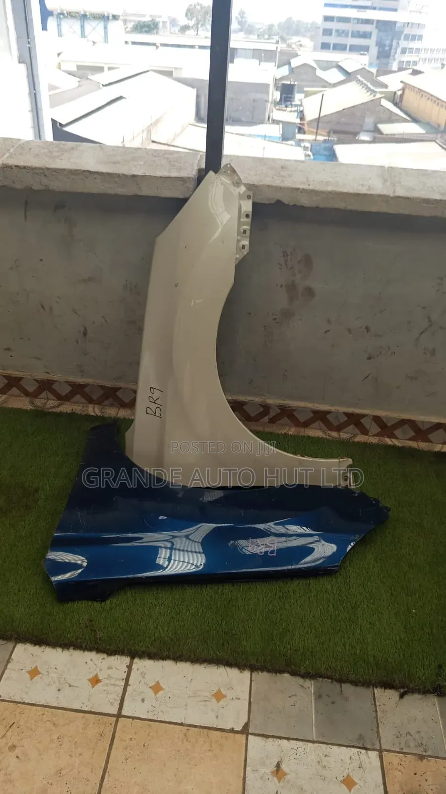 Br9 Fender/Wing