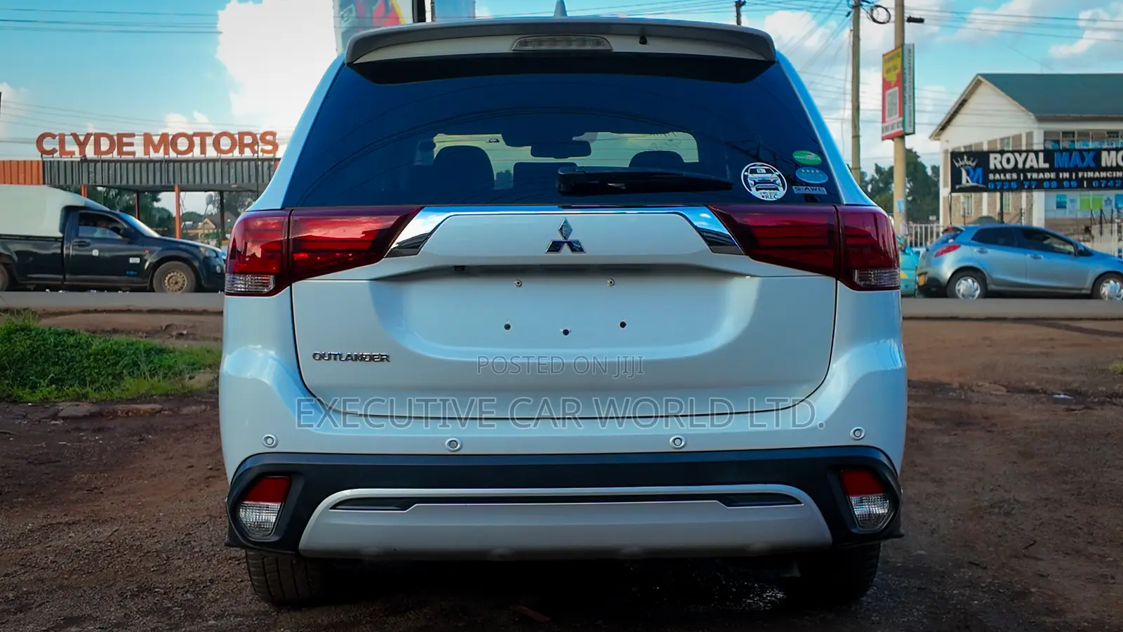 Mitsubishi Outlander ES AWC 2018 White