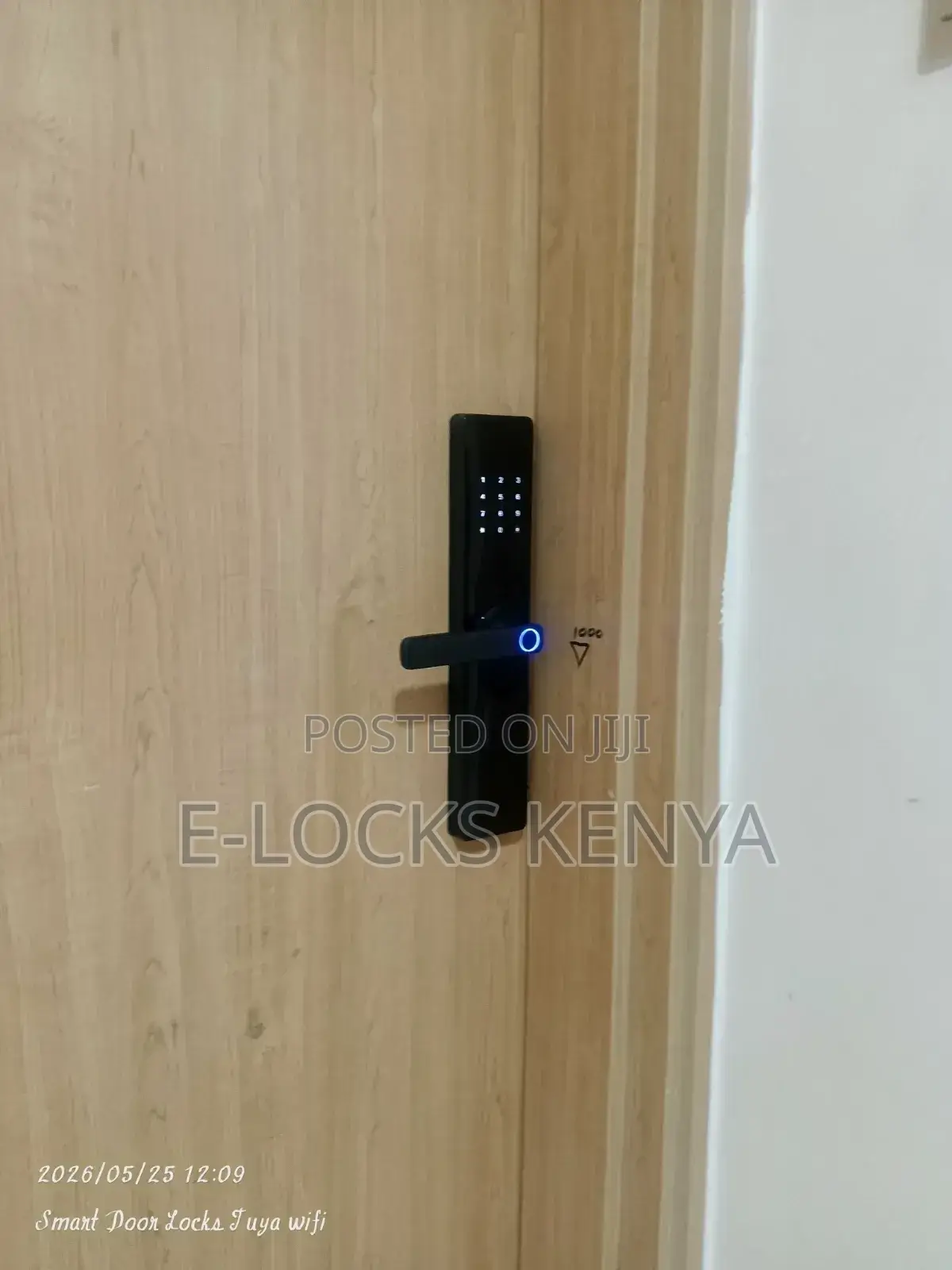 SMSRT Lock Tuya Wifi Unlock Password Fingerprints. Cards