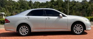 Toyota Crown 2008 Silver