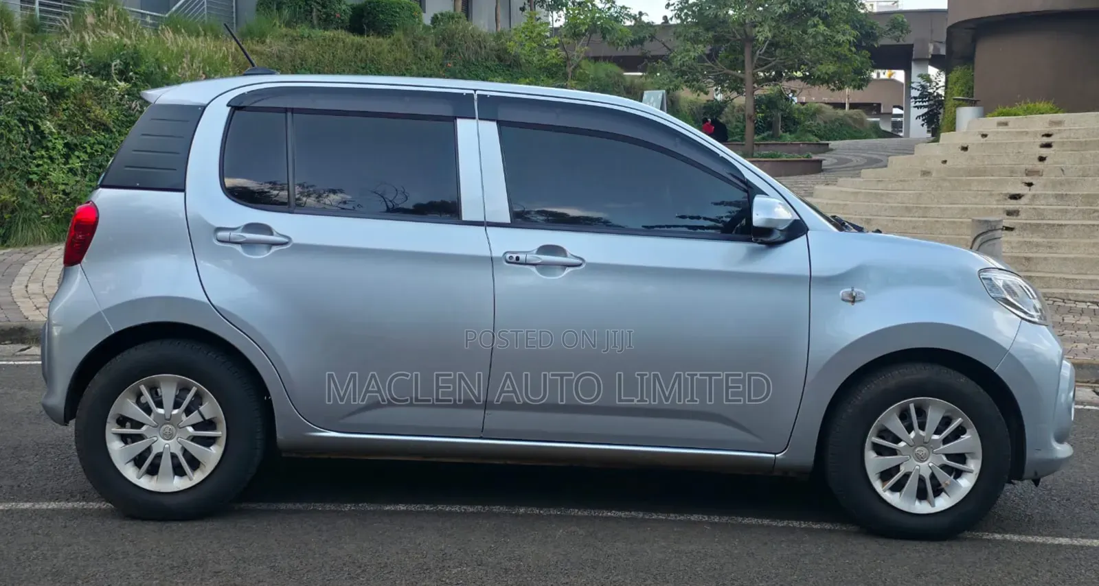 Toyota Passo 2016 Silver