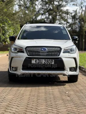 Subaru Forester 2018 White